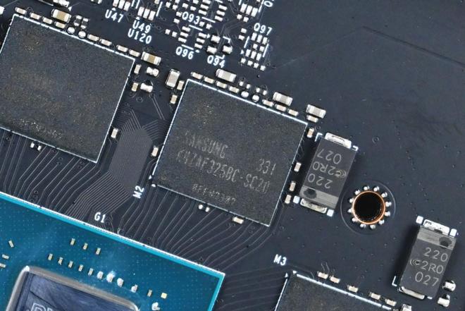 PG电子官网影驰RTX4060Ti无双MAX游戏显卡开箱+拆解：专业风格设计(图14)