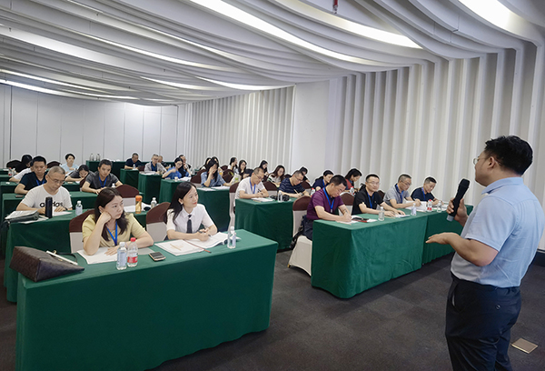 PG电子官网攀枝花市三中“骨干教师‘新高考、新课程、新教材 ’改革赴重庆市考察培(图1)