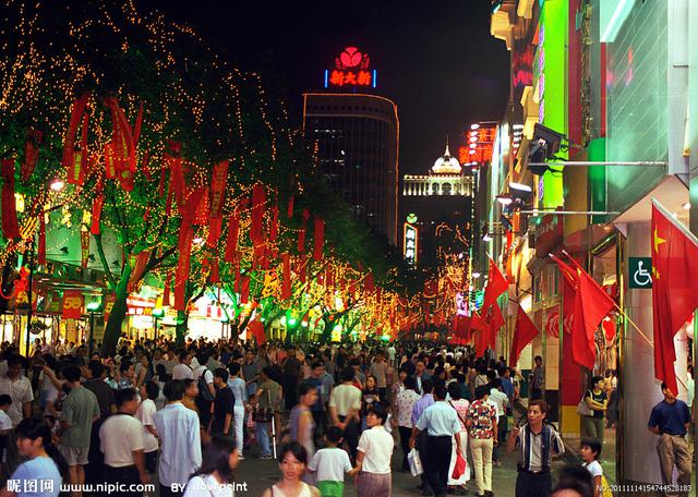 PG电子官方网站中国十大著名商业街中央大街光荣上榜！(图6)